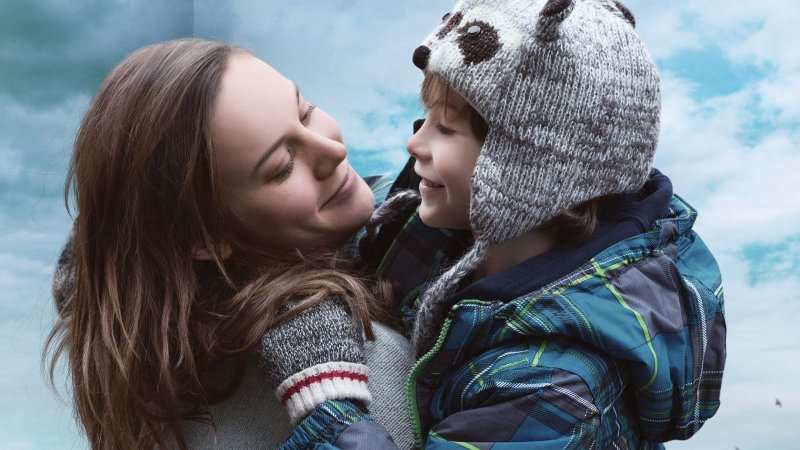 Ma (Brie Larson) and Jack (Jacob Tremblay) share a deep bond of love and affection as mother and son in the movie Room (2015).
